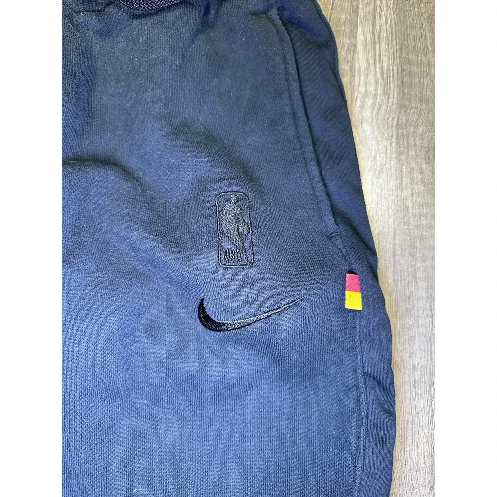 Nike NBA Cleveland Cavaliers Sweatpants‎ Black Size Medium Blackout Heavyweight